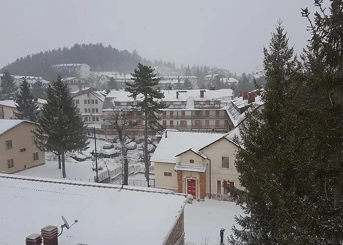 Mansarda Di Pia アパート *